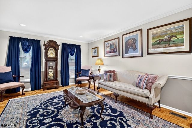 13 Drexel Hill Dr, South Brunswick Twp., NJ 08824