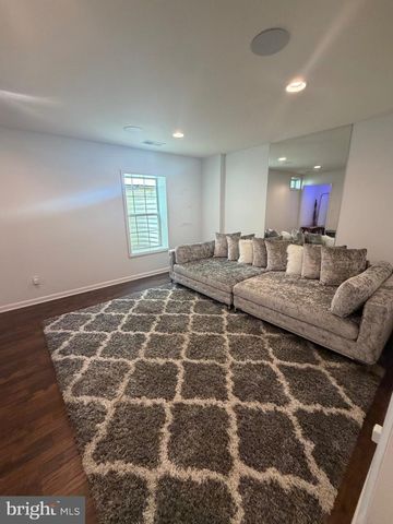 1349 GILMORE ST, Fredericksburg, VA 22401
