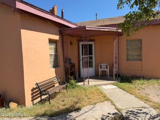 3109 Oak Street, Las Cruces, NM 88005