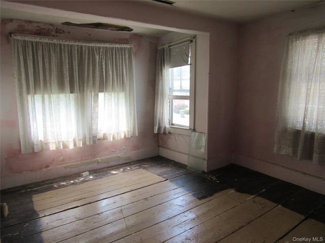 151 Main Street, Chester, NY 10918