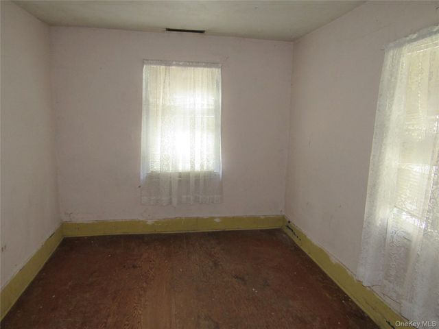 151 Main Street, Chester, NY 10918