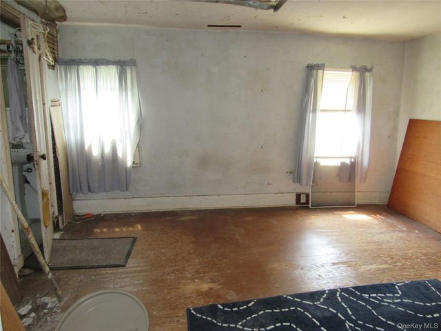 151 Main Street, Chester, NY 10918