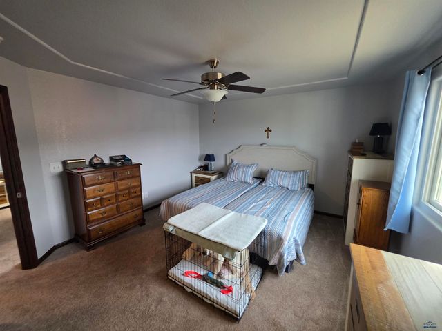 7983 STEAMBOAT RD, Summerset, SD 57769