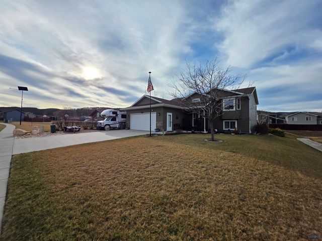 7983 STEAMBOAT RD, Summerset, SD 57769