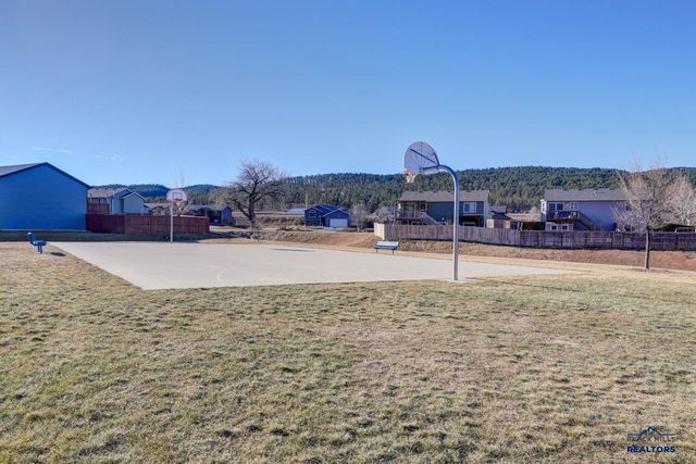 7983 STEAMBOAT RD, Summerset, SD 57769