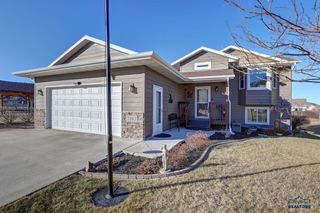7983 STEAMBOAT RD, Summerset, SD 57769