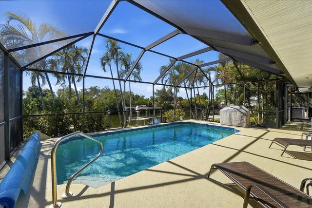 145 FRANCIS DRIVE NE, Port Charlotte, FL 33952