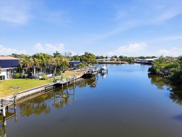 145 FRANCIS DRIVE NE, Port Charlotte, FL 33952