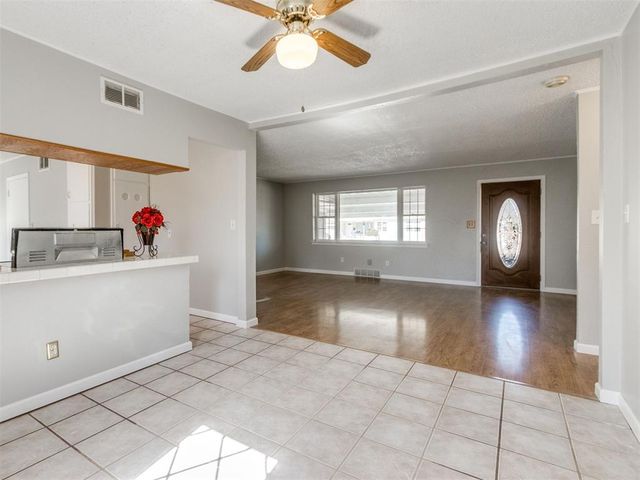 3052 NW 68th Street, Oklahoma City, OK 73116