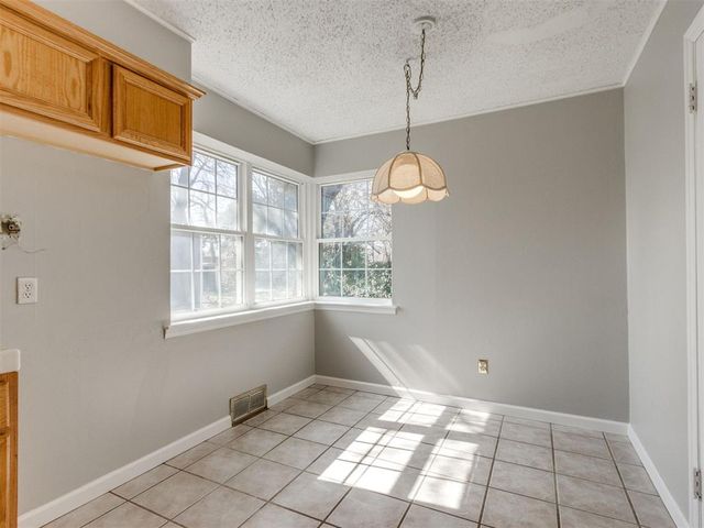 3052 NW 68th Street, Oklahoma City, OK 73116