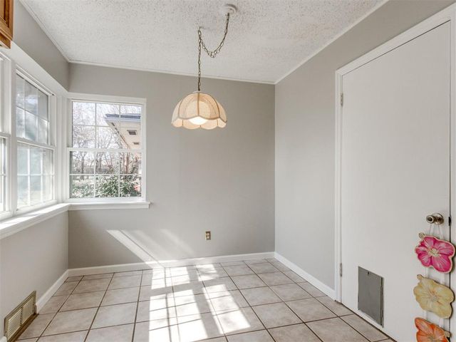 3052 NW 68th Street, Oklahoma City, OK 73116