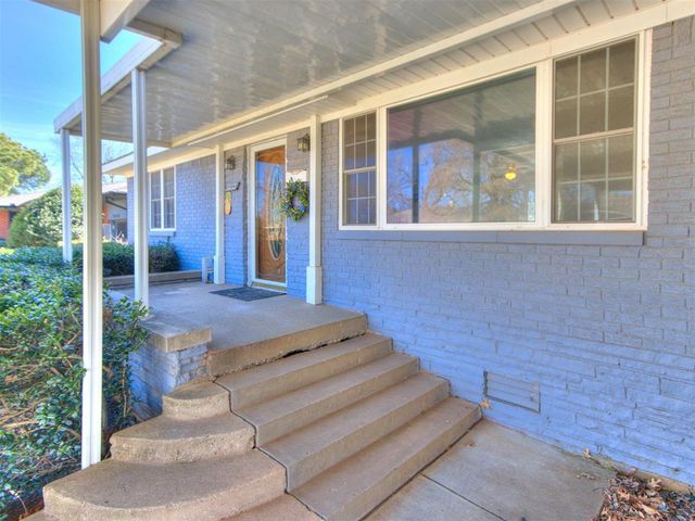 3052 NW 68th Street, Oklahoma City, OK 73116