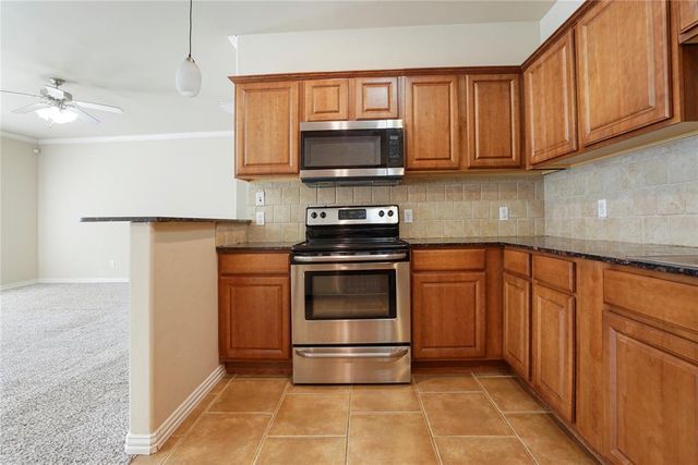 2161 Houston Avenue, Norman, OK 73071