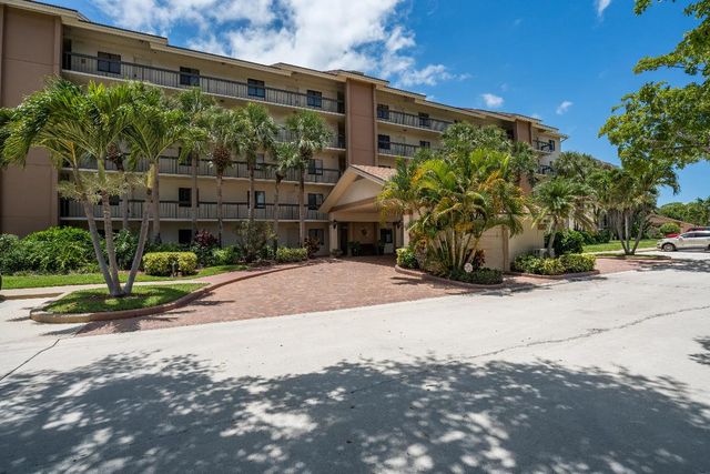 901 Seafarer Circle 306, Jupiter, FL 33477