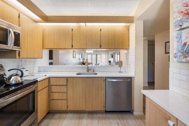 901 Seafarer Circle 306, Jupiter, FL 33477