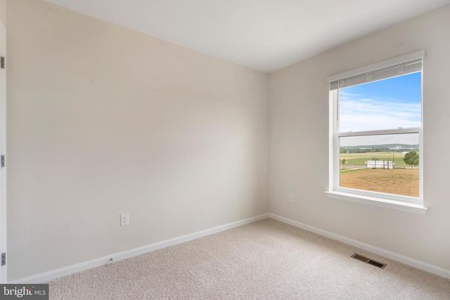 560 UNION ST, Frederick, MD 21701