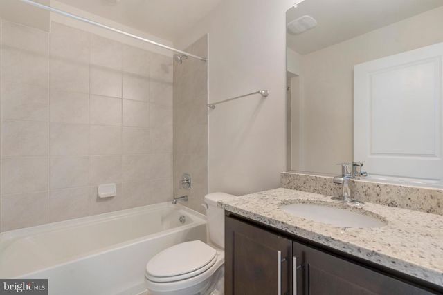 560 UNION ST, Frederick, MD 21701