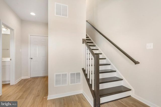 560 UNION ST, Frederick, MD 21701