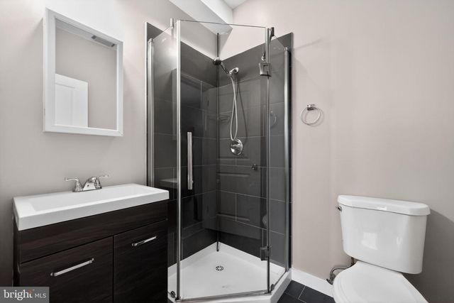 1511 W SEYBERT ST, Philadelphia, PA 19121