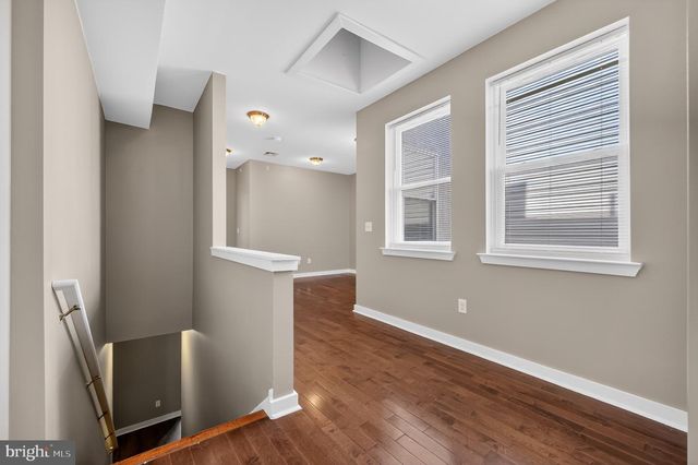 1511 W SEYBERT ST, Philadelphia, PA 19121