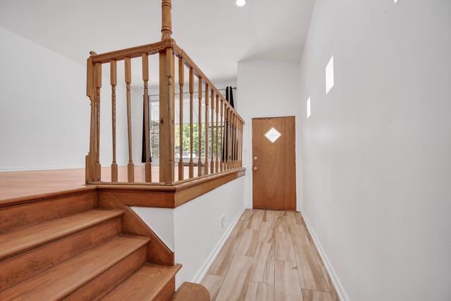 13059 Honore Street, Blue Island, IL 60406