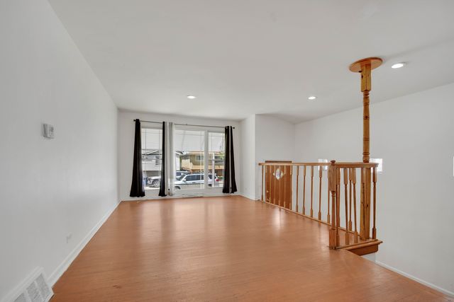 13059 Honore Street, Blue Island, IL 60406