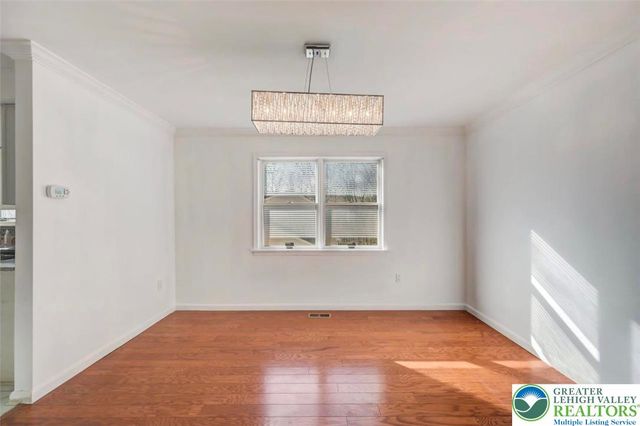 205 Regent Street, Lehman Twp, PA 18324