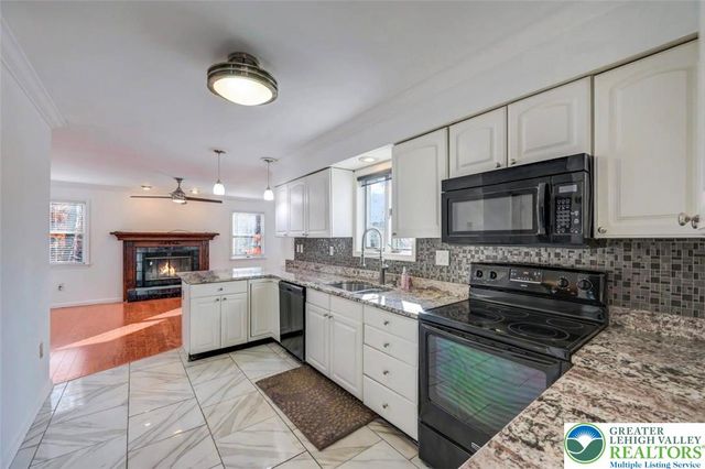 205 Regent Street, Lehman Twp, PA 18324