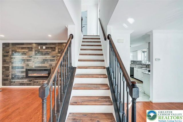 205 Regent Street, Lehman Twp, PA 18324