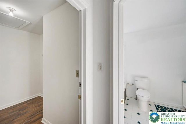 205 Regent Street, Lehman Twp, PA 18324