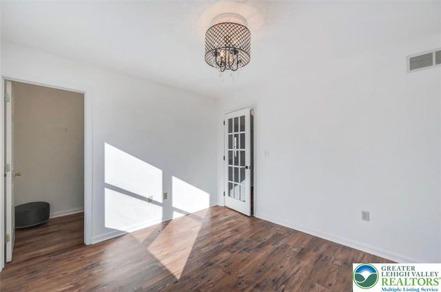 205 Regent Street, Lehman Twp, PA 18324