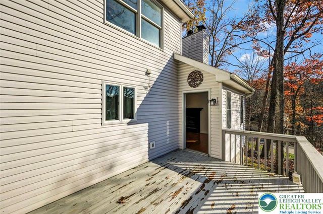 205 Regent Street, Lehman Twp, PA 18324