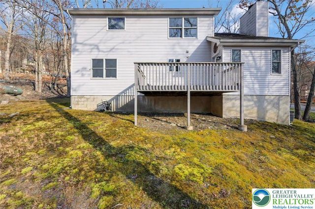 205 Regent Street, Lehman Twp, PA 18324