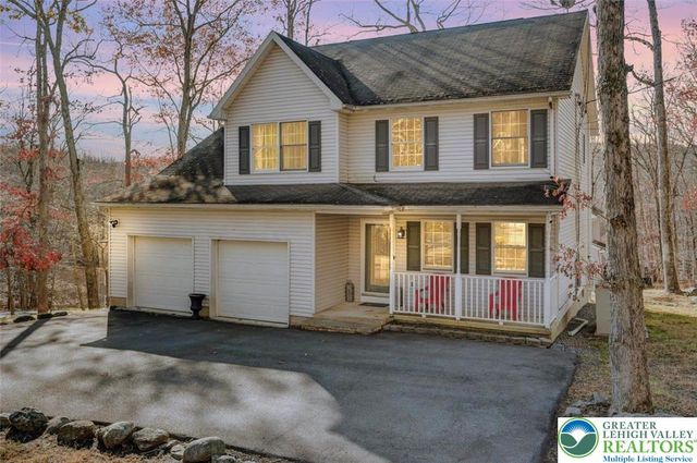 205 Regent Street, Lehman Twp, PA 18324