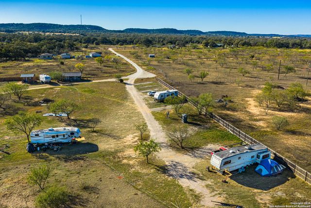 930 Jerald, Fredericksburg, TX 78624