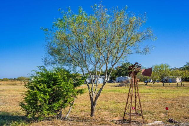 930 Jerald, Fredericksburg, TX 78624