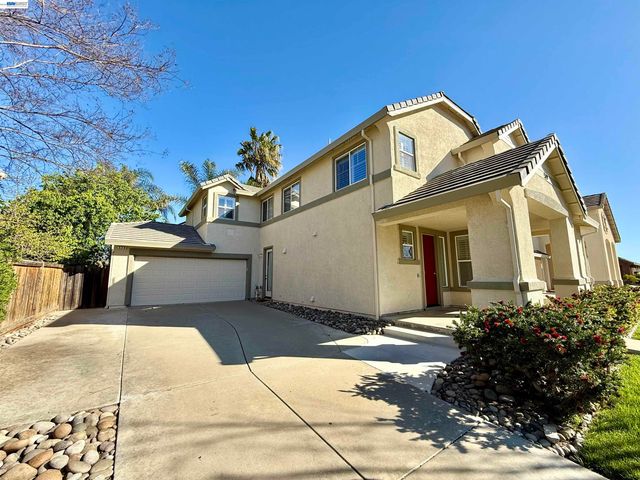 529 Chestnut St, Brentwood, CA 94513
