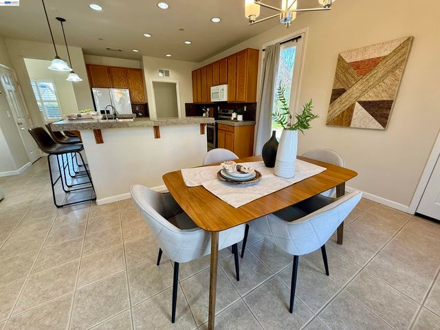 529 Chestnut St, Brentwood, CA 94513