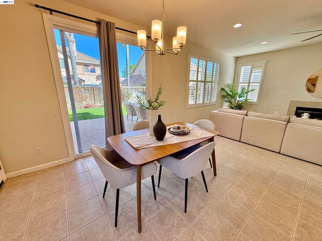 529 Chestnut St, Brentwood, CA 94513