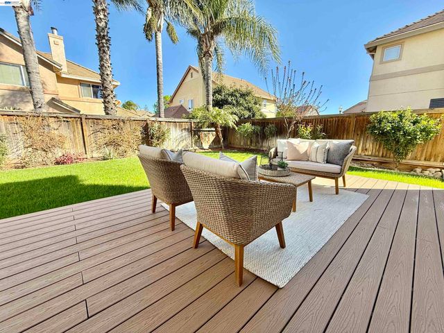 529 Chestnut St, Brentwood, CA 94513