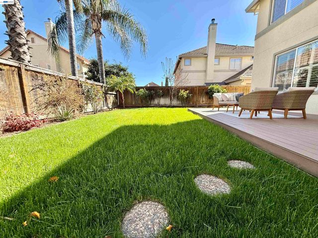 529 Chestnut St, Brentwood, CA 94513