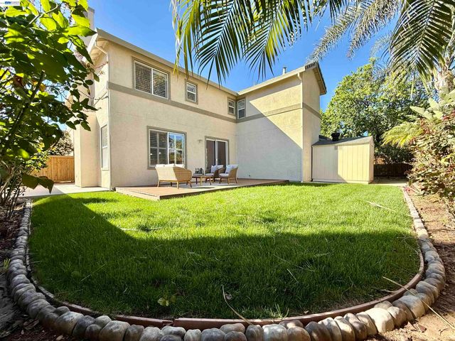 529 Chestnut St, Brentwood, CA 94513