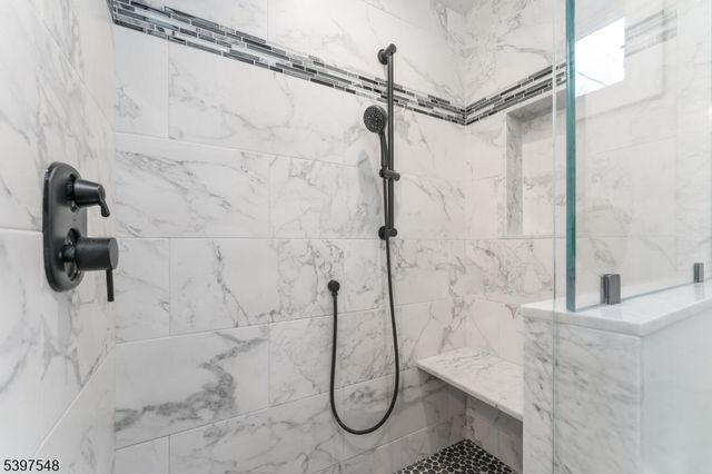 319 Sweet Hollow Rd, Holland Twp., NJ 08848