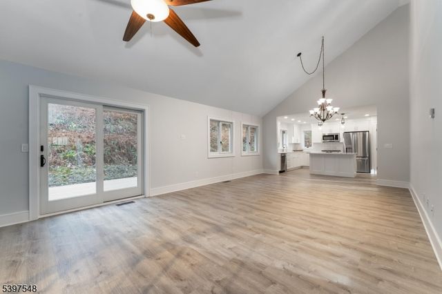 319 Sweet Hollow Rd, Holland Twp., NJ 08848