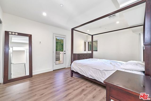 829 N Martel Avenue 5, Los Angeles, CA 90046