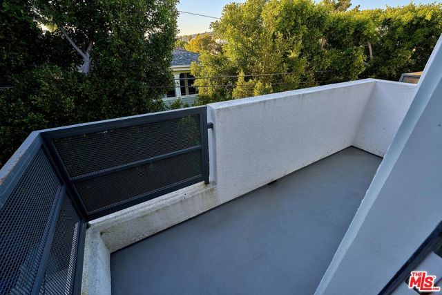 829 N Martel Avenue 5, Los Angeles, CA 90046