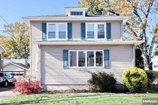 128 9th Avenue, Hawthorne, NJ 07506