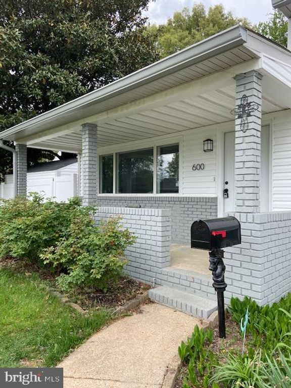 600 MARLBORO RD, Glen Burnie, MD 21061