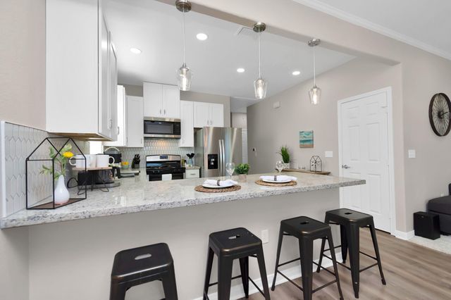 5322 Avenue K, Galveston, TX 77551