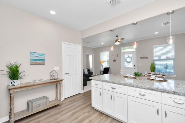5322 Avenue K, Galveston, TX 77551